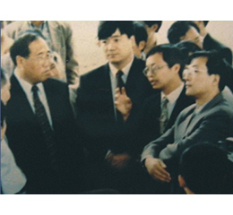 (gu)ҭh(hun)ԭL(zhng)A (tng)ȡl(f)ЦyąR(bo)